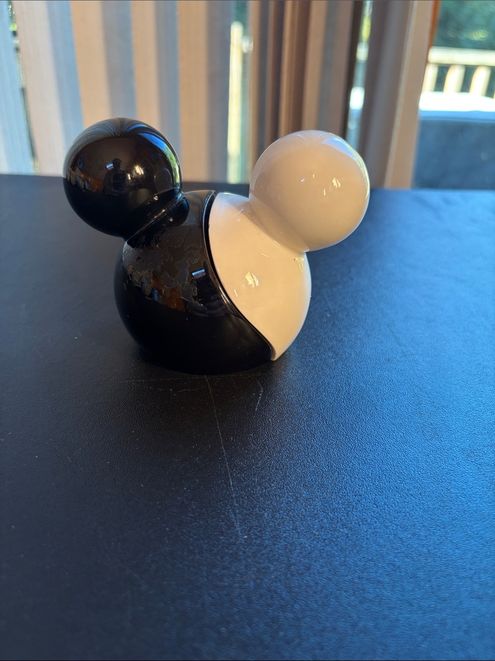 Disney Mickey Mouse Black And White Ears Magnetic Salt & Pepper Shakers 3”x 4”